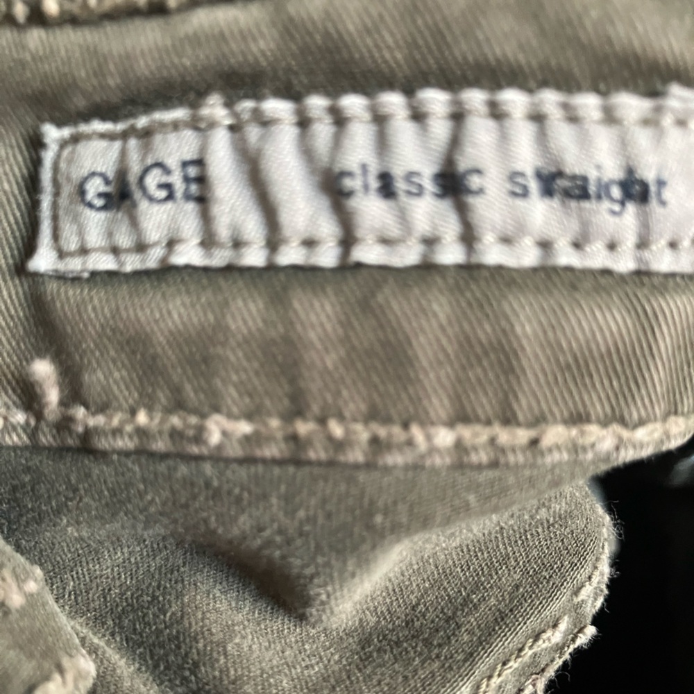 Citizens of Humanity Classic Straight Jeans - Picture 11 of 15